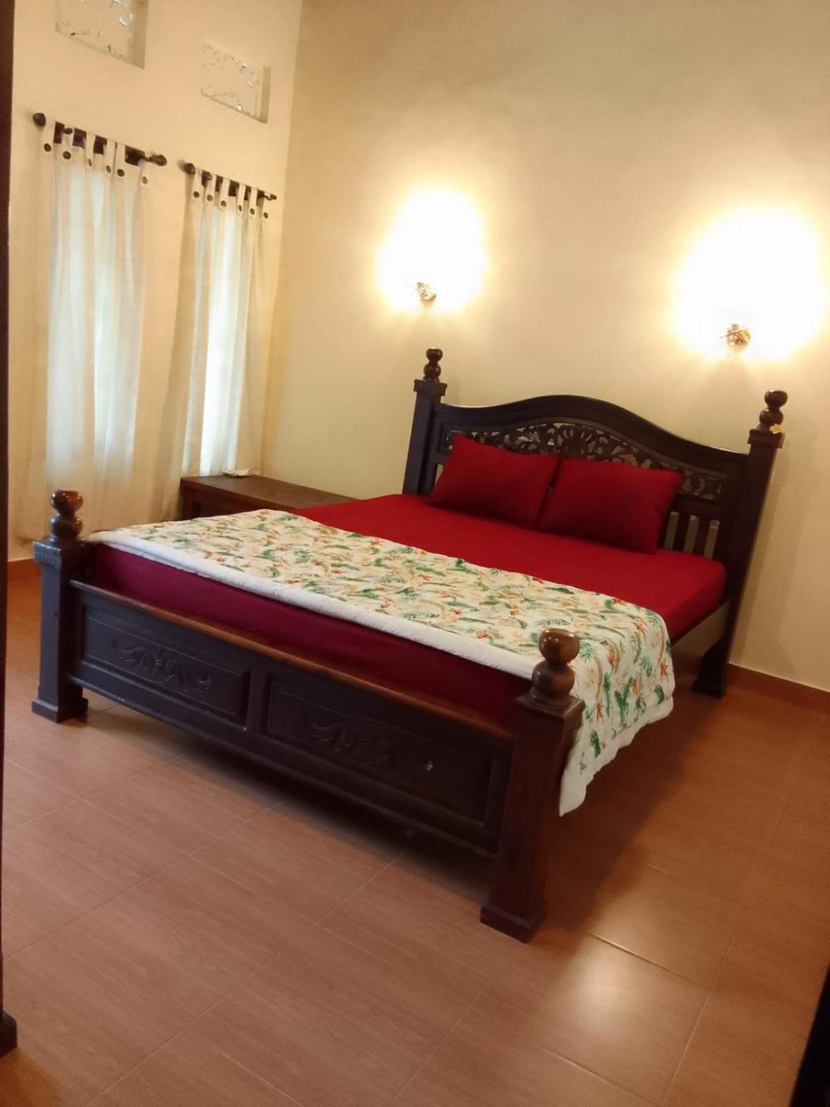 Bucu Hidden Guest House, And Meditation Center Payangan Room photo